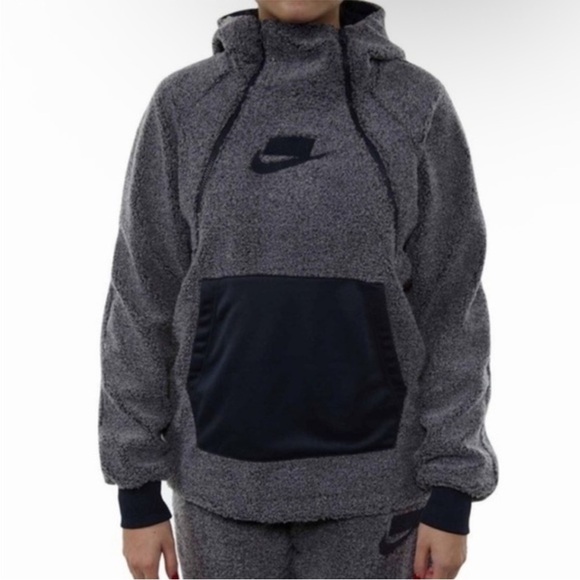 Nike Charcoal and Black Jacket - Picture 1 of 3